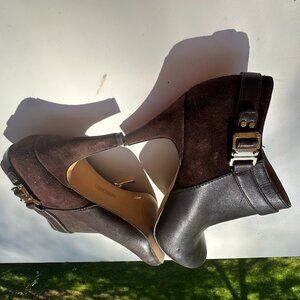 #5732 VINCE CAMUTO BOOTS  8 ½ BROWN SUEDE & LEATHER TOES